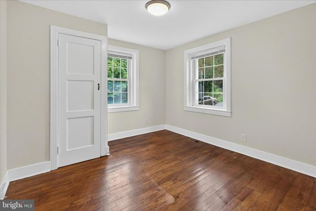 2680 CHARLESTOWN RD, Phoenixville, PA 19460