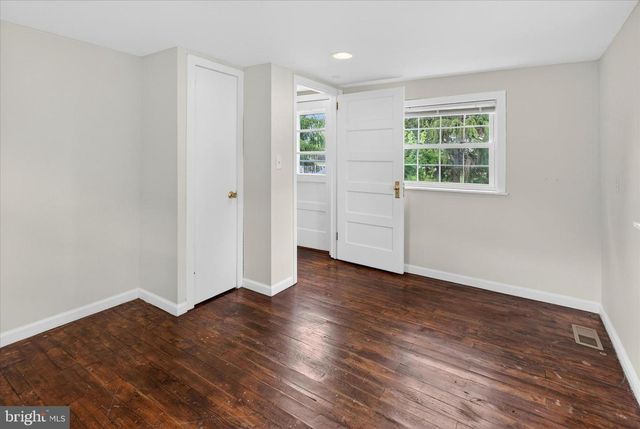 2680 CHARLESTOWN RD, Phoenixville, PA 19460