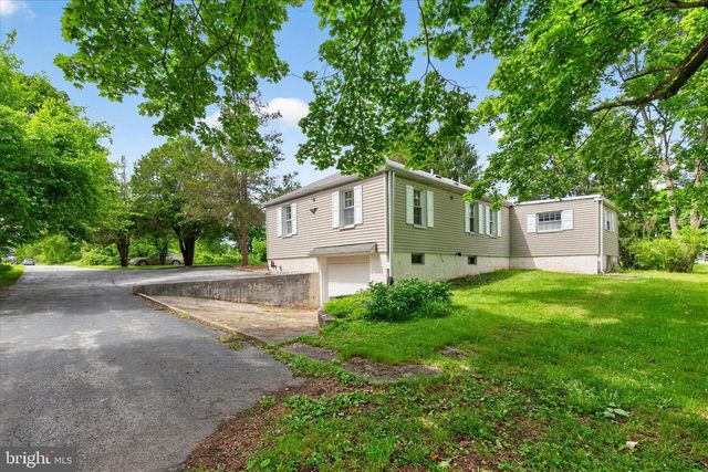 2680 CHARLESTOWN RD, Phoenixville, PA 19460