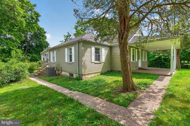 2680 CHARLESTOWN RD, Phoenixville, PA 19460