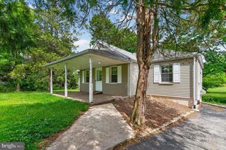 2680 CHARLESTOWN RD, Phoenixville, PA 19460