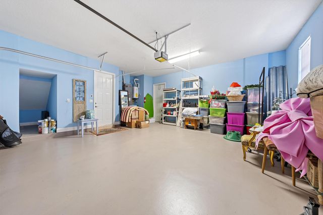 520 Tomahawk Court, Palm Beach Gardens, FL 33410