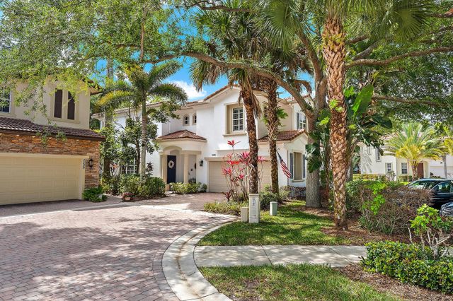 520 Tomahawk Court, Palm Beach Gardens, FL 33410