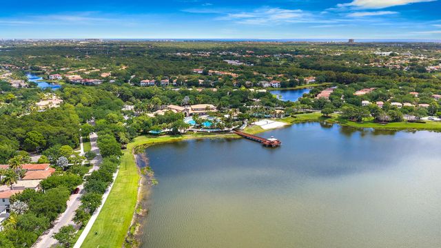 520 Tomahawk Court, Palm Beach Gardens, FL 33410