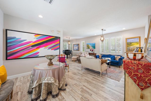 520 Tomahawk Court, Palm Beach Gardens, FL 33410