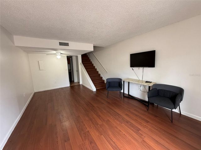 4113 S SEMORAN BOULEVARD 14, Orlando, FL 32822