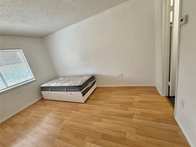 4113 S SEMORAN BOULEVARD 14, Orlando, FL 32822