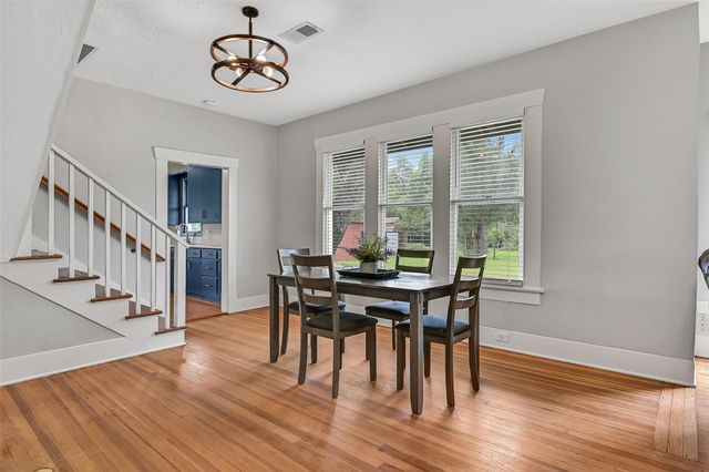 16724 Harkey Road, Pearland, TX 77584