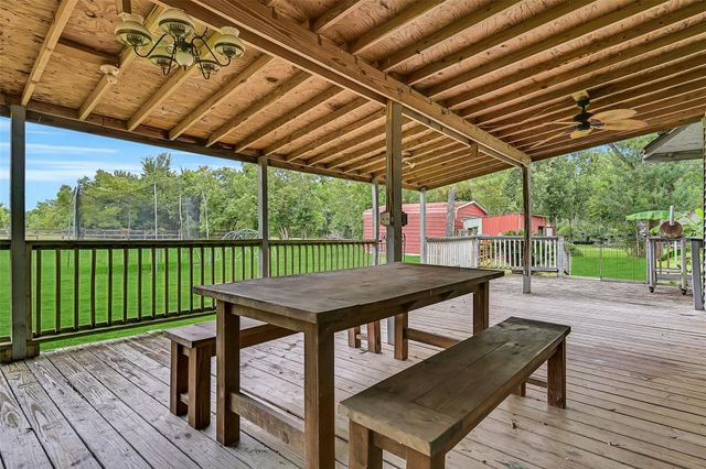 16724 Harkey Road, Pearland, TX 77584