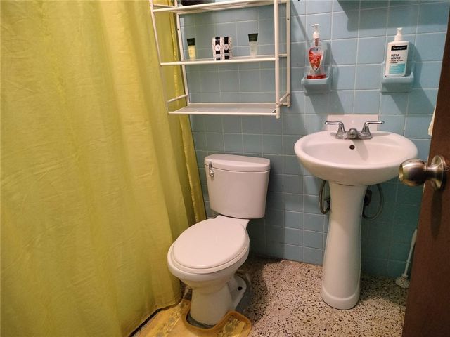 926 BO. COLLORES, Las Piedras, PR 00771