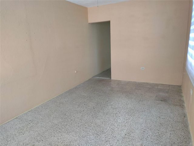 926 BO. COLLORES, Las Piedras, PR 00771