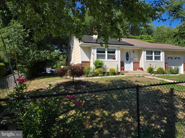 909 BENTLEY RD, Lindenwold Boro, NJ 08021