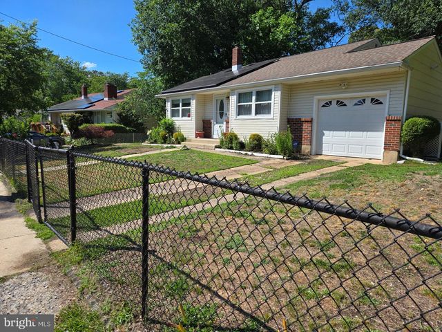 909 BENTLEY RD, Lindenwold Boro, NJ 08021