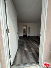 955 N St Andrews Place 1, Los Angeles, CA 90038