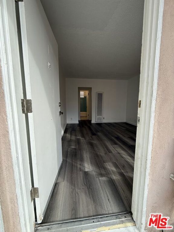 955 N St Andrews Place 1, Los Angeles, CA 90038