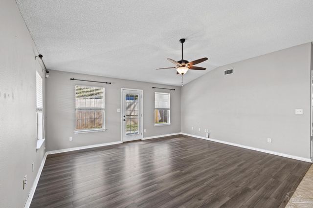 10408 Millbrook Dr, Pensacola, FL 32534