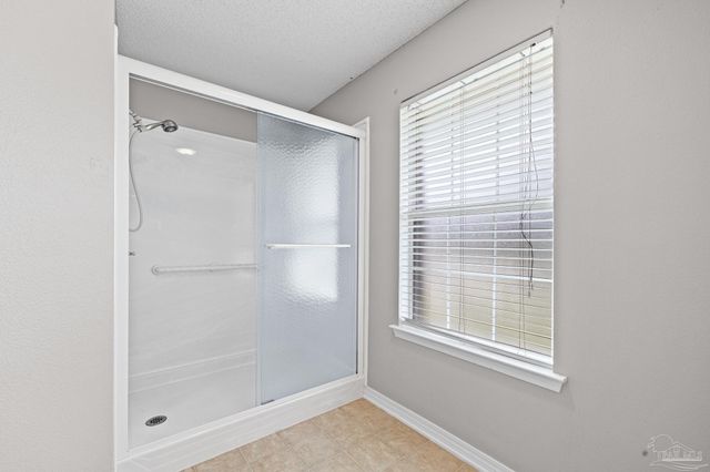 10408 Millbrook Dr, Pensacola, FL 32534