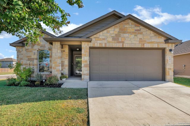 2277 Kolibri Way, New Braunfels, TX 78130