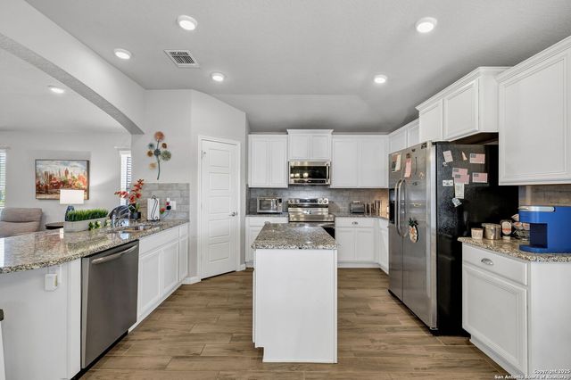 2277 Kolibri Way, New Braunfels, TX 78130