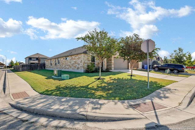2277 Kolibri Way, New Braunfels, TX 78130