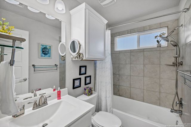 2277 Kolibri Way, New Braunfels, TX 78130