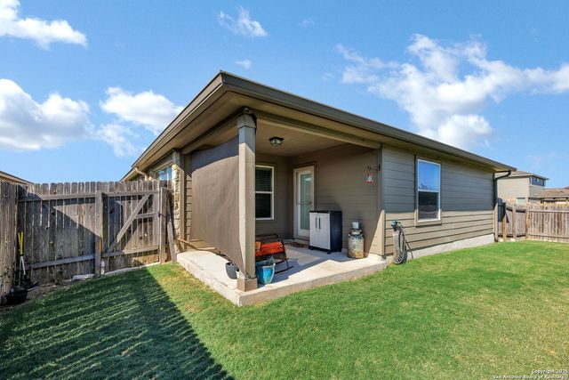 2277 Kolibri Way, New Braunfels, TX 78130