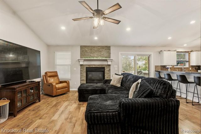12030 Country Run Drive, Birch Run, MI 48415