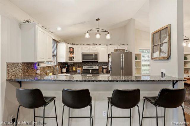 12030 Country Run Drive, Birch Run, MI 48415