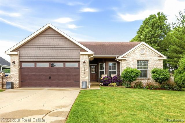 12030 Country Run Drive, Birch Run, MI 48415
