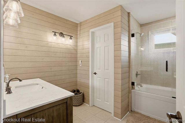 12030 Country Run Drive, Birch Run, MI 48415