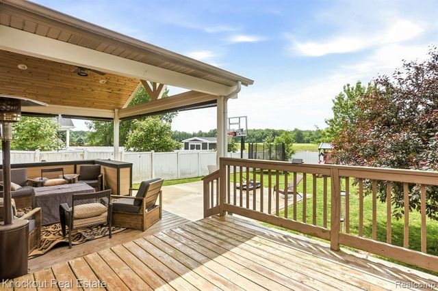 12030 Country Run Drive, Birch Run, MI 48415