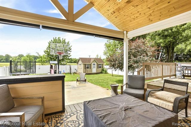 12030 Country Run Drive, Birch Run, MI 48415