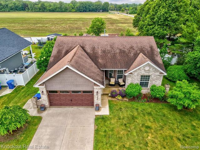 12030 Country Run Drive, Birch Run, MI 48415