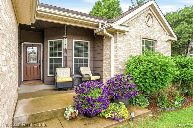 12030 Country Run Drive, Birch Run, MI 48415