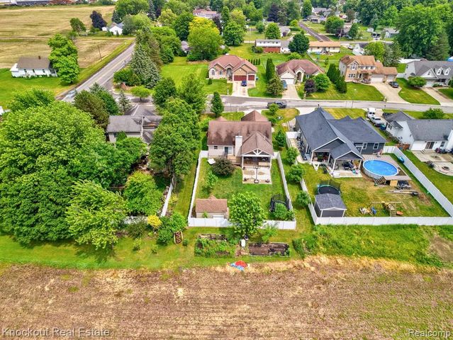 12030 Country Run Drive, Birch Run, MI 48415