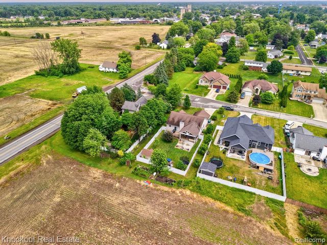 12030 Country Run Drive, Birch Run, MI 48415