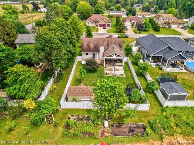 12030 Country Run Drive, Birch Run, MI 48415