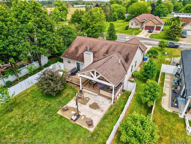 12030 Country Run Drive, Birch Run, MI 48415
