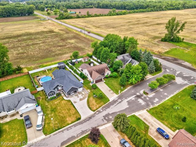12030 Country Run Drive, Birch Run, MI 48415
