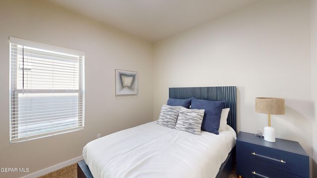 12845 Kingsbury Avenue, Horizon City, TX 79928