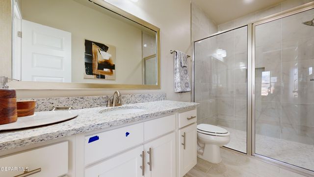 12845 Kingsbury Avenue, Horizon City, TX 79928