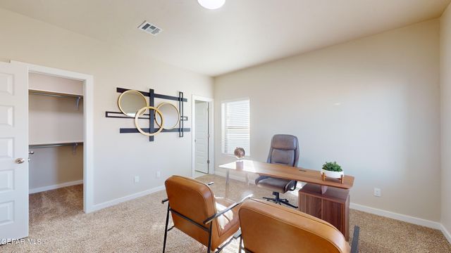 12845 Kingsbury Avenue, Horizon City, TX 79928