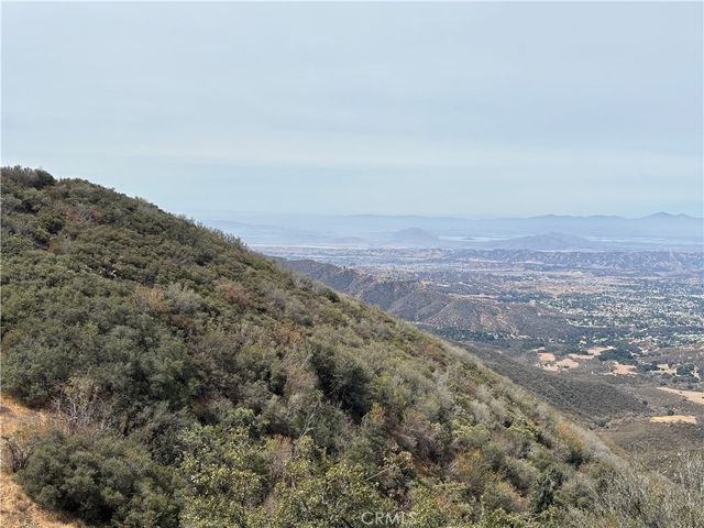 12100 Pisgah Peak, Yucaipa, CA 92399