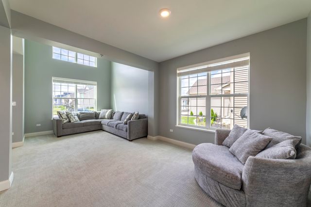 2080 E 109th Place, Crown Point, IN 46307