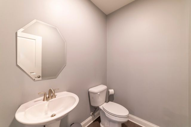 2080 E 109th Place, Crown Point, IN 46307