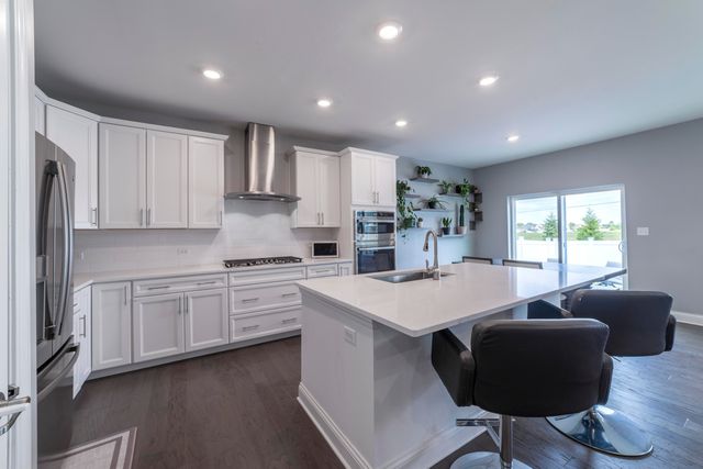 2080 E 109th Place, Crown Point, IN 46307