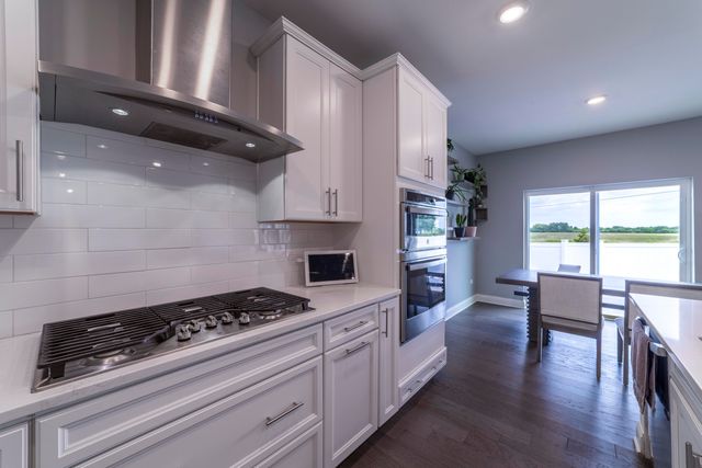 2080 E 109th Place, Crown Point, IN 46307