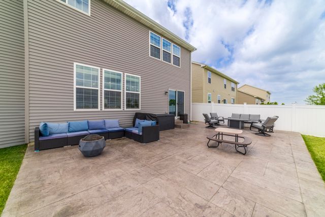 2080 E 109th Place, Crown Point, IN 46307