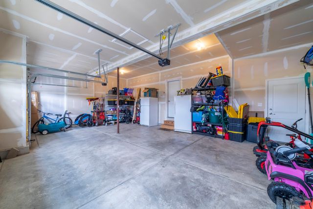 2080 E 109th Place, Crown Point, IN 46307