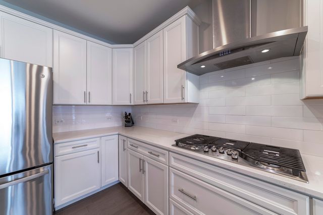 2080 E 109th Place, Crown Point, IN 46307